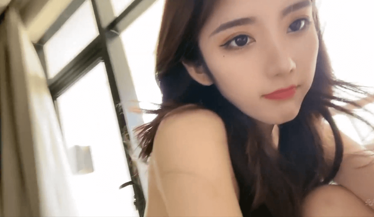 美女动态壁纸80张，可做手机壁纸